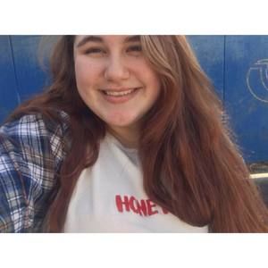 Meet your Posher, Melisa mina